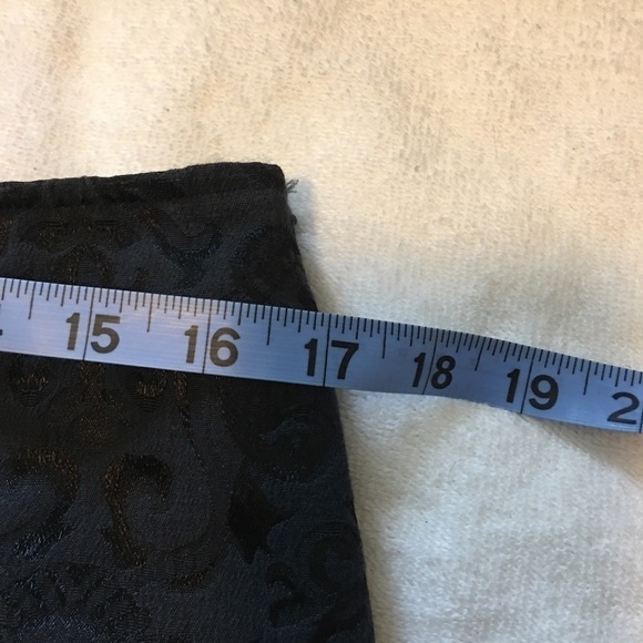 Cambridge Dry Goods pants sz 10. Tone on tone detail. Side zipper. - Picture 7 of 8